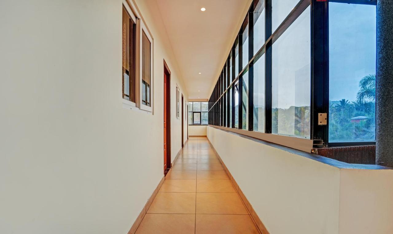 Itsy By Treebo - Sparrows Suite & Resorts With Mountain View Kattappana Exterior photo